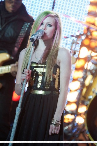  Avril in Lille 2011