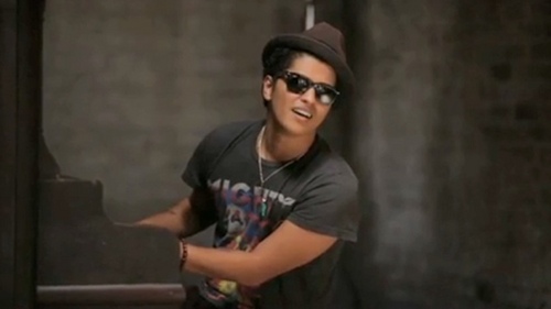  Bruno Mars :D