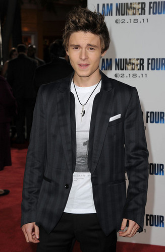 Callan at the premiere of "I Am Number Four"