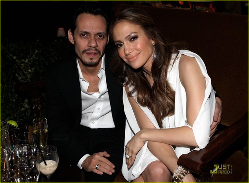  Jennifer Lopez & Marc Anthony: Grammy Presenters!