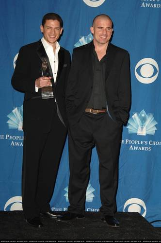  The 32nd Annual People's Choice Awards