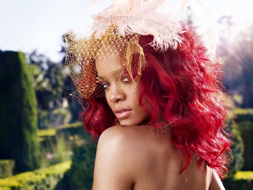  Lovely Rihanna kertas dinding