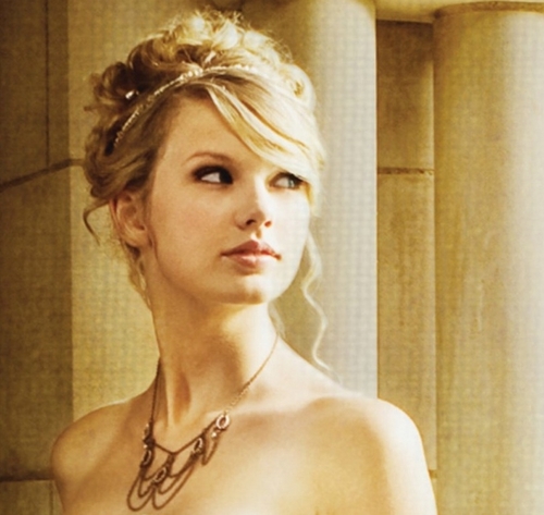 Taylor Swift Beautiful