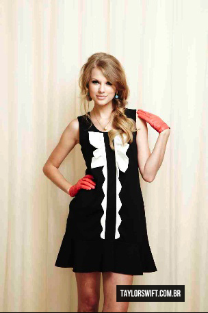  Taylor rapide, swift - Photoshoot #137: Unknown event (2010)