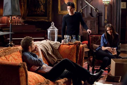  2x16: 'The House Guest' Episode Stills! (HQ).