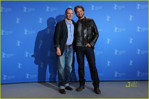  Gerard Butler: 'Coriolanus' picha Call at Berlin Film Fest!