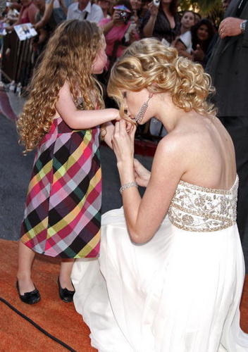 Taylor Swift and Little Girl