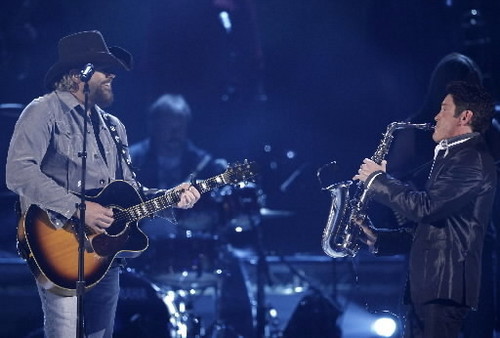  Toby Keith ACM and CMT award peformances pictures