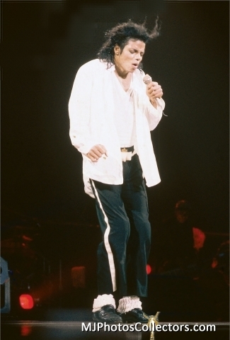 man in the mirror bad tour<3<3