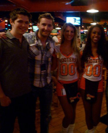  Damian and Paul At Hooters