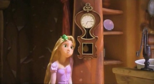  Disney Công chúa tóc mây Presents - RAPUNZEL