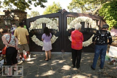  Neverland Gates on June 30, 2009