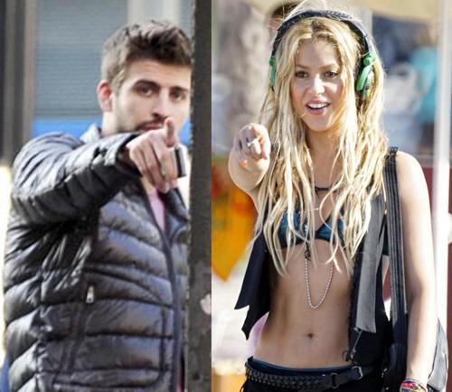  Piqué and Shakira: the same gestures
