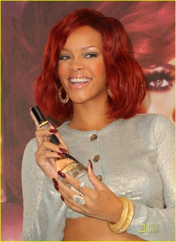 Rihanna @ Reb'l Fleur Perfume Lanch