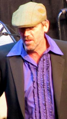  Hugh Laurie at Niagara Falls کنسرٹ