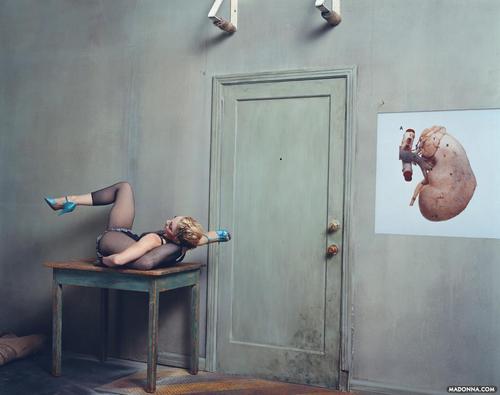  Мадонна "X-Static Process" Photoshoot