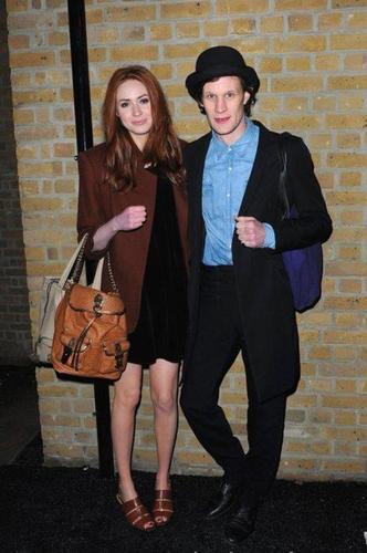  Matt & Karen at Лондон Fashion Week 20/2/11