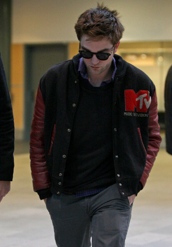  Rob arriving in Vancouver 02.21