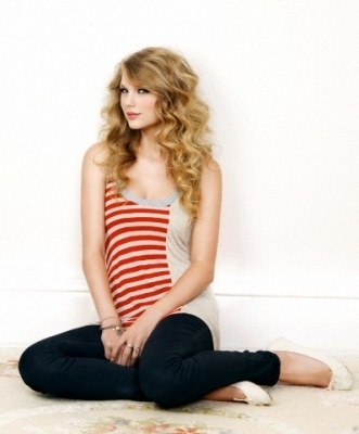 Taylor Swift Photoshoot