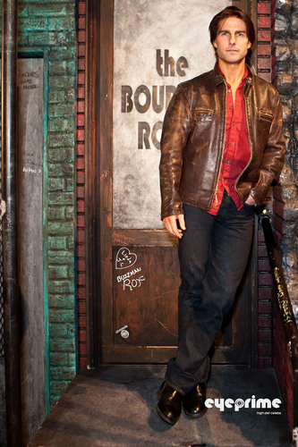  Tom Cruise visits "Rock Of Ages" at Pantages Theatre in Hollywood - Feb 19, 2011