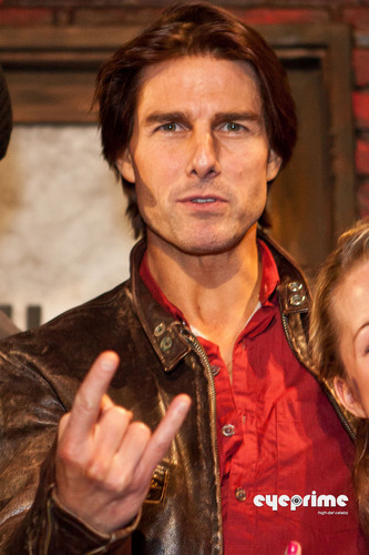 Tom Cruise visits "Rock Of Ages" at Pantages Theatre in Hollywood - Feb 19, 2011