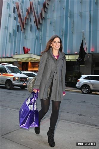 2011-02-22 Jessica Lowndes Shopping at W The Store at W Times Square