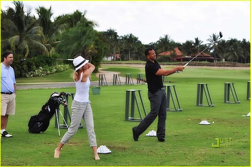  Cameron Diaz & Alex Rodriguez: Dominican Republic Golfing!