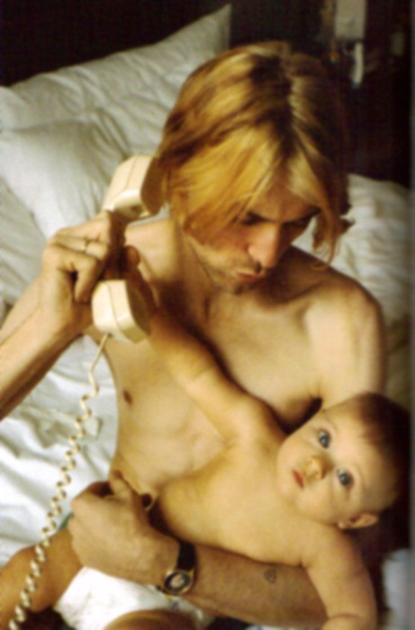 Cobain nude frances 