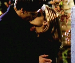  Buffy & エンジェル kisses ♥
