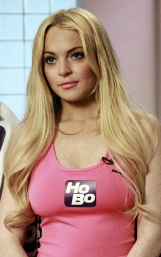  Lindsay Lohan in "Hottie Body Humpilates"