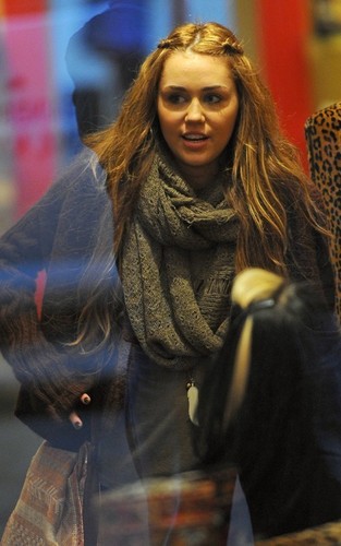  Miley out in NYC