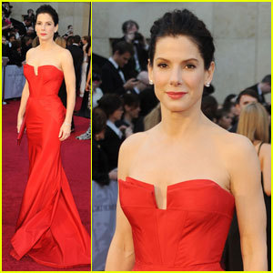  Sandra Bullock - Oscars 2011 Red Carpet