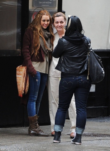  Shopping in New York City (28th February 2011)