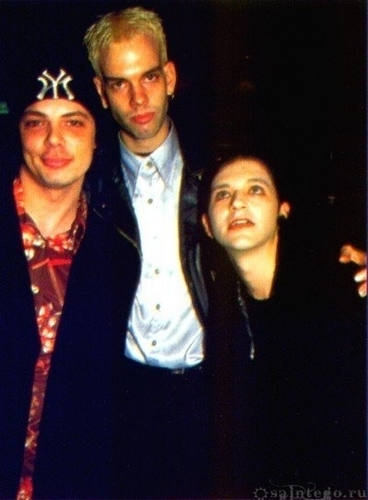  Some old Placebo:*:*:*