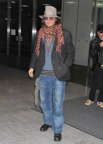  Johnny Depp , In Hapon To Promote ' Rango ' 2nd March 2011