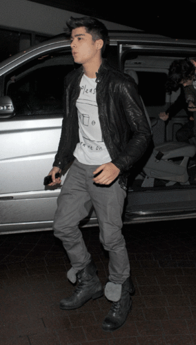 Sizzling Hot Zayn (I Ave Enternal Love 4 Zayn & I Get Tootally Lost In Him Everyx 100% Real :) x