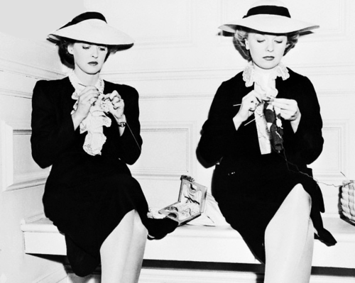  Bette Davis and her stand-in, Sally Sage on 'Now,Voyager' set