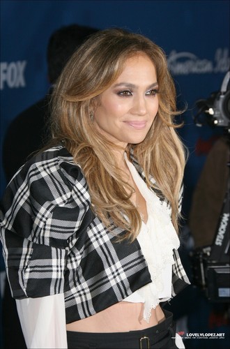  Jennifer @ Fox's "American Idol" Finalist Party - 03-03-11