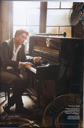 rob playing the piano *sigh*