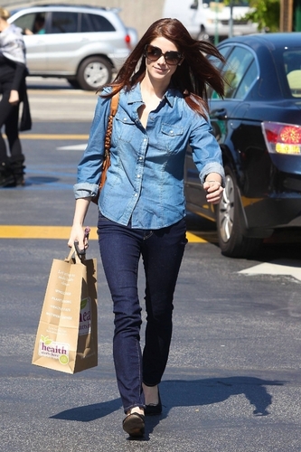  12 mais MQ different shots of Ashley Greene out and about in LA yesterday (March 10)