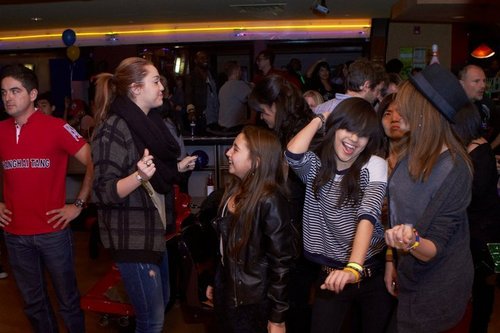  5th Annual Stars & Strikes Celebrity Bowling and Poker Tournament (9th March 2011)