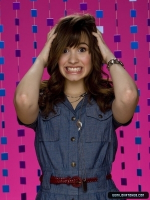  Demi Lovato Exclusive Photoshot !