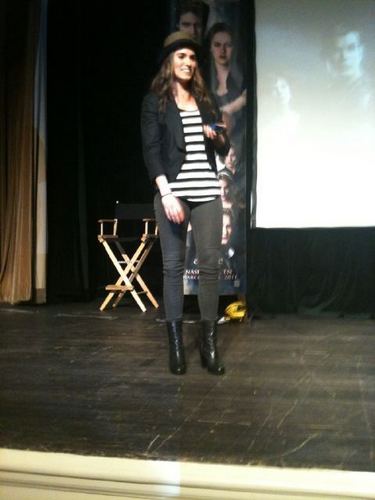  Fist фото and Tweets of Nikki Reed at Twi_Tour
