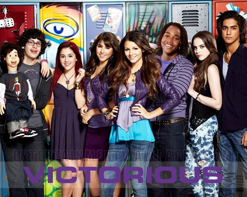  Full Victorious Cast