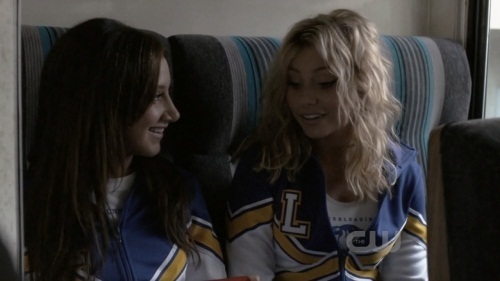  Hellcats! Savannah Monroe Played By Ashley Tisdale & Marti Played By Aly Michalka 100% Real :) x