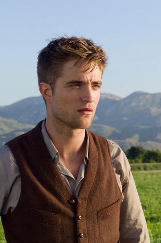 Robert Pattinson: Jacob Still in HQ