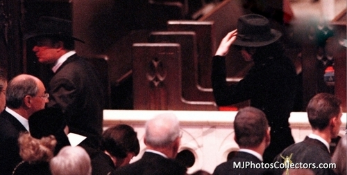  ♥ :*:* Michael at Princess Diana's memorial service :*:* ♥