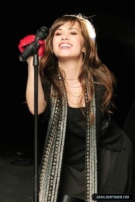 Demi lovato 사진 from get back!