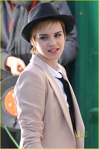  Emma Watson In Paris Filming Lancome Ad Campaign