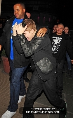  Out To jantar in London-March 15